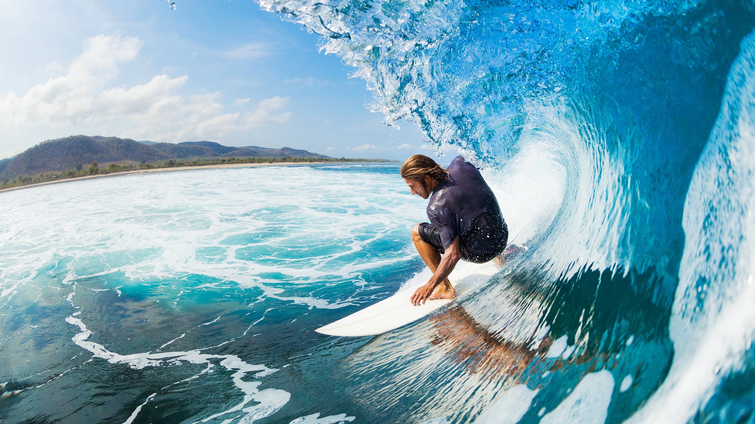 自由泳接力吉尔吉斯斯坦团队配合出色，吉尔吉斯斯坦 举重